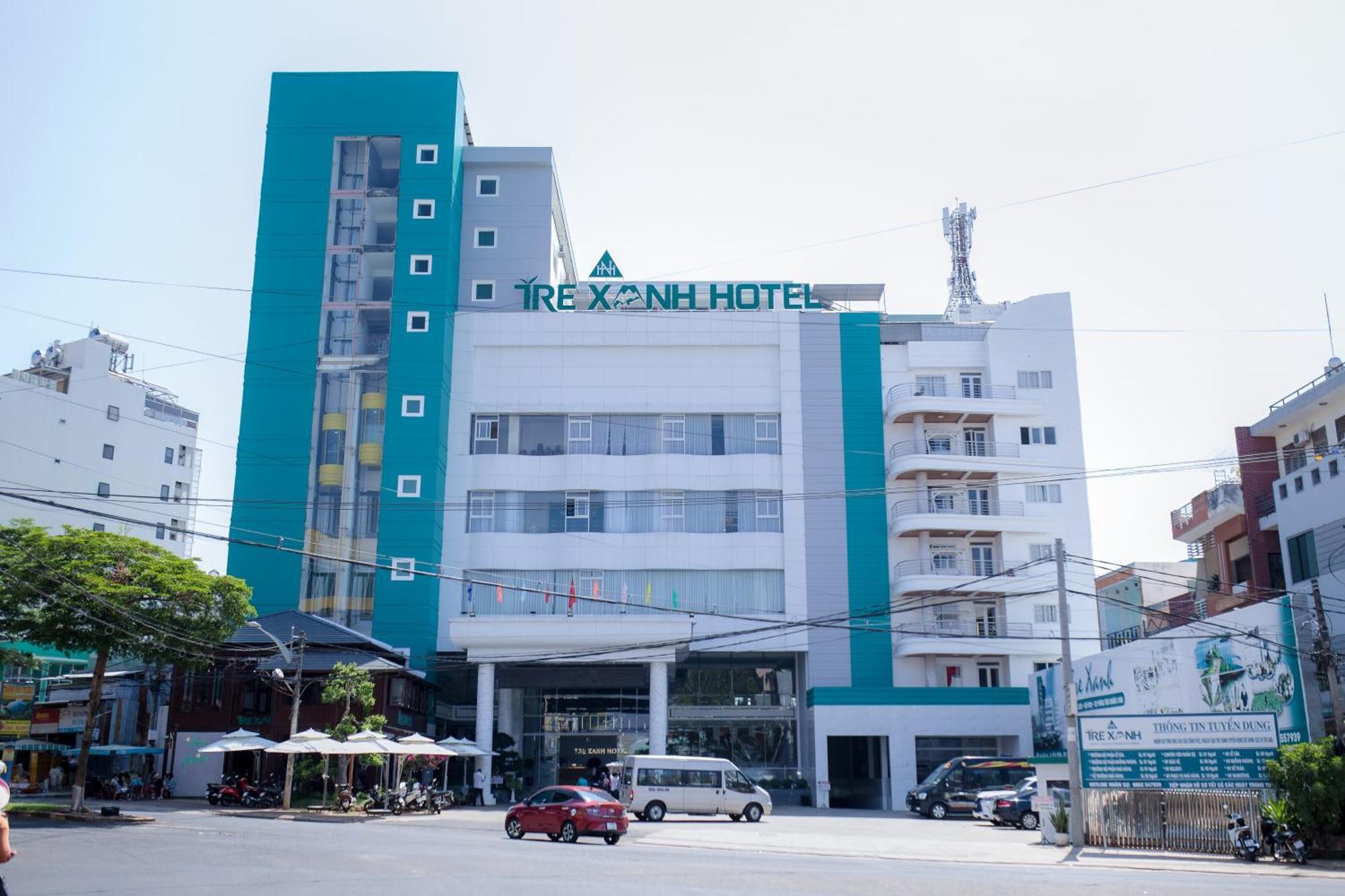 Tre Xanh Hotel Плейку Екстер'єр фото