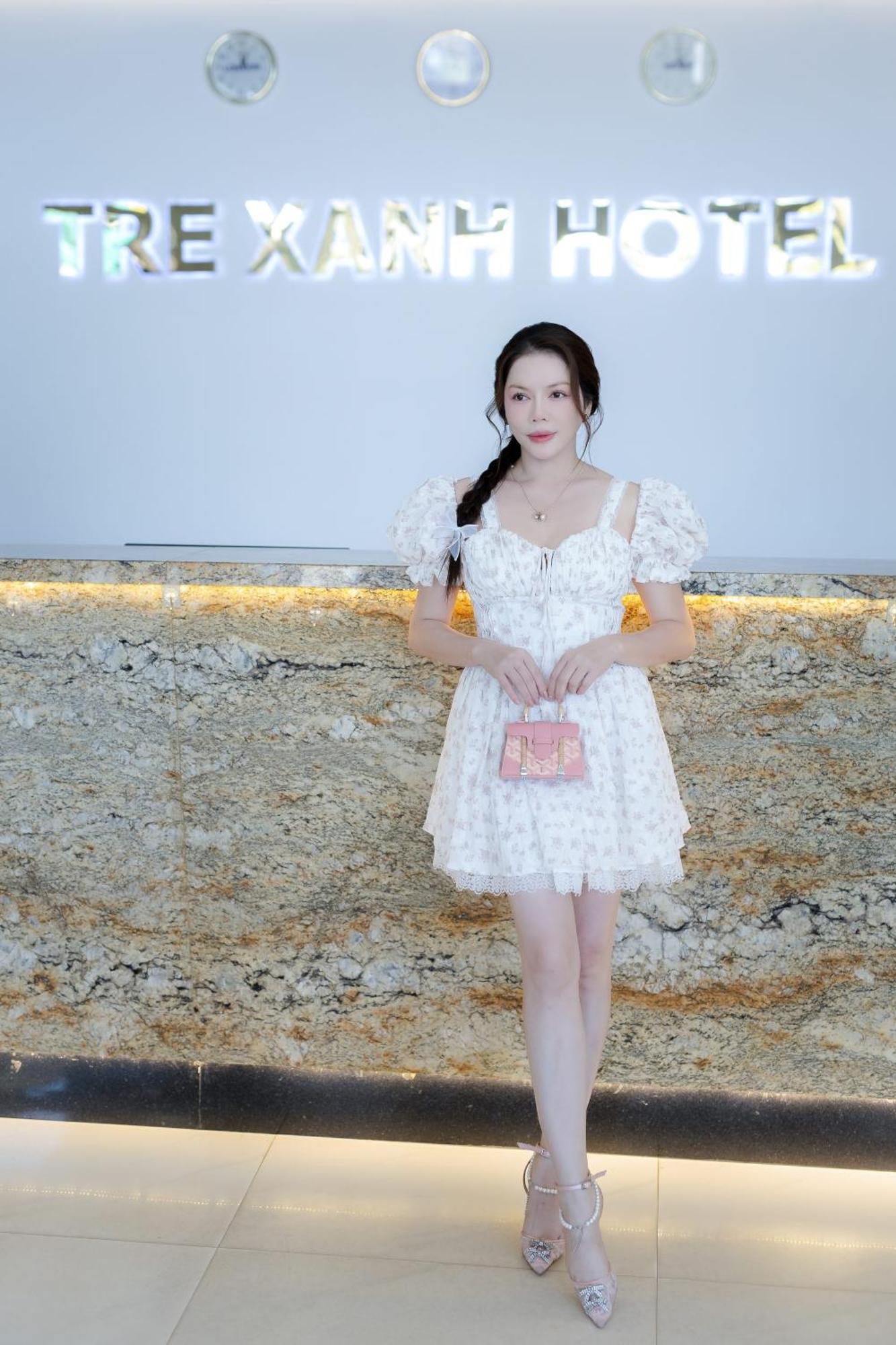 Tre Xanh Hotel Плейку Екстер'єр фото